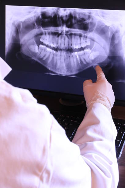Best Cracked Tooth Emergency Dentist  in Hayneville, AL